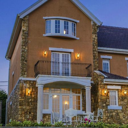 Cheltenham Cottage - Little England Cottages Нувара-Элия Экстерьер фото