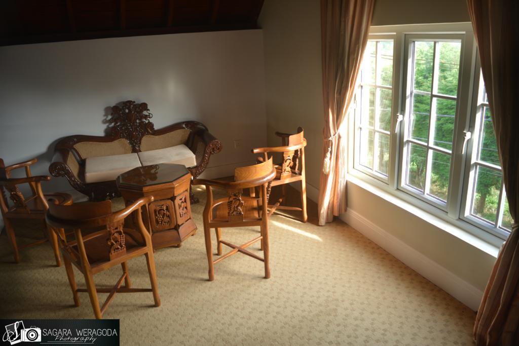 Cheltenham Cottage - Little England Cottages Нувара-Элия Экстерьер фото